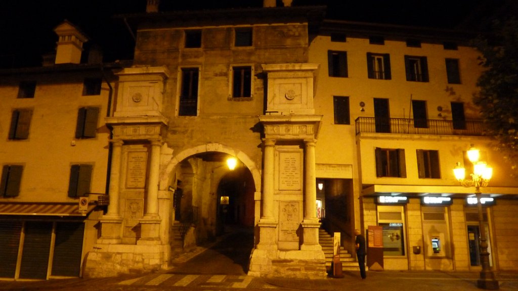 2011-08-03 21.44.24.jpg